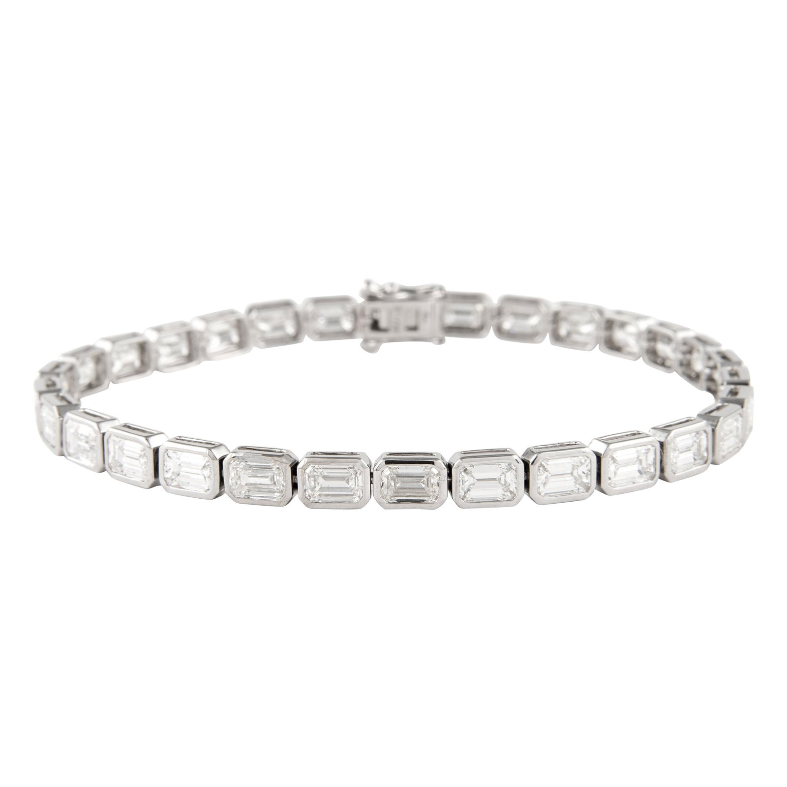 10.08ct Emerald Cut Diamond Bracelet 18k White Gold: 10.08ct Emerald Cut Diamond Bracelet 18k White Gold This exquisite 10.08ct Emerald Cut Diamond East-West Bracelet is a stunning example of contemporary high jewelry. Designed in 18k white gold, this b