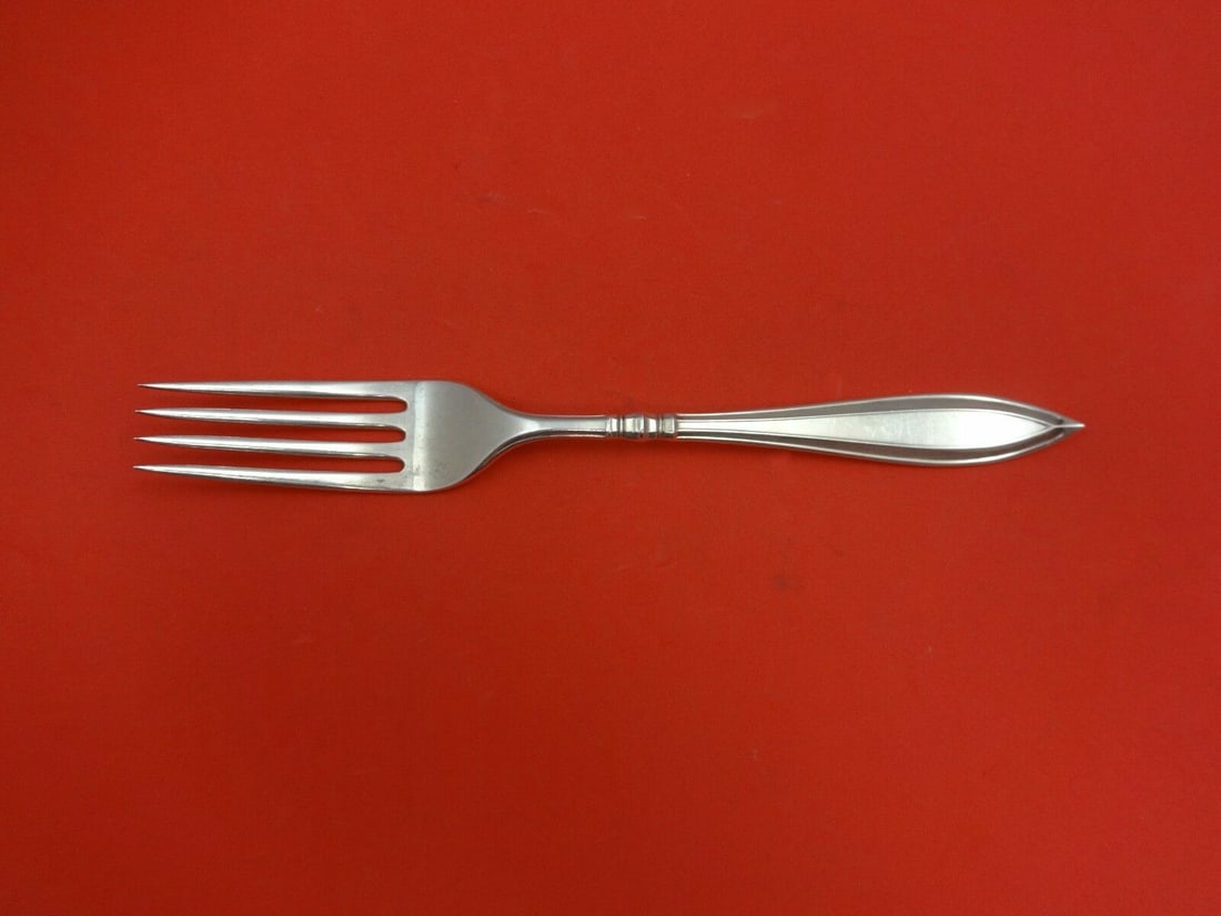 Gorham Portsmouth Sterling Silver Fork 7 1/4 Inch Antique Flatware: Gorham Portsmouth Sterling Silver Fork 7 1/4 Inch Antique Flatware Experience the elegance of the Portsmouth pattern with this exquisite regular fork by Gorham. Crafted from high-quality sterling silv