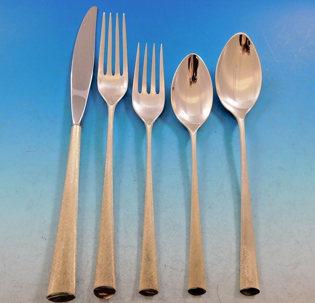 Wallace Royal Satin Sterling Silver Flatware Set 63 Pieces for 12: Wallace Royal Satin Sterling Silver Flatware Set 63 Pieces for 12 Introducing the Royal Satin Sterling Silver Flatware Set by Wallace, a stunning addition to your dining experience. This exquisite pos