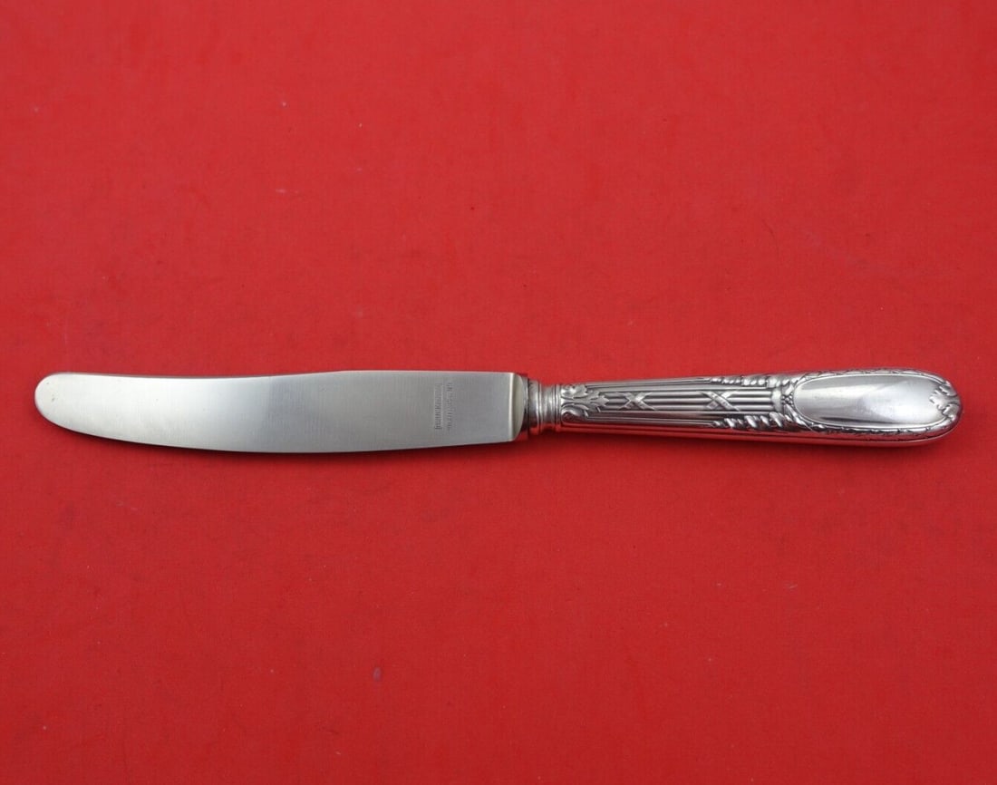 Bruckmann & Sohne Dauphin Sterling Silver Dinner Knife 9 3/4": Bruckmann & Sohne Dauphin Sterling Silver Dinner Knife 9 3/4" Introducing the exquisite Dauphin dinner knife by Bruckmann & Sohne, a stunning piece crafted in Germany. This sterling silver knife featu