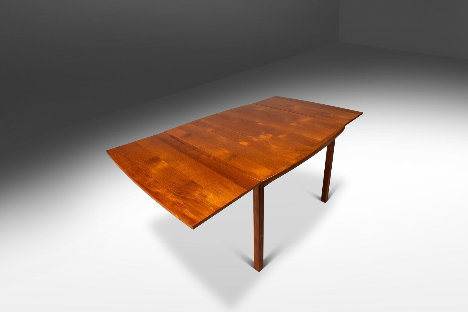 D-SCAN Mid-Century Scandinavian Modern Teak Expansion Dining Table 1970s: D-SCAN Mid-Century Scandinavian Modern Teak Expansion Dining Table 1970s This Mid-Century Scandinavian Modern Expansion Dining Table offers both style and functionality, expertly crafted from a blend