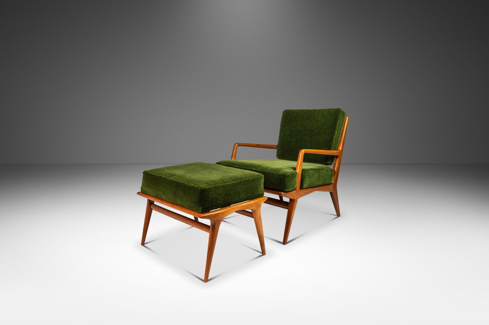 Italian Mid-Century Lounge Chair Ottoman Set by Carlo de Carli Walnut Mohair 1950s: Italian Mid-Century Lounge Chair Ottoman Set by Carlo de Carli Walnut Mohair 1950s Discover this exquisite Italian Mid-Century Modern Lounge Chair and Ottoman set, designed by the renowned Carlo de Ca