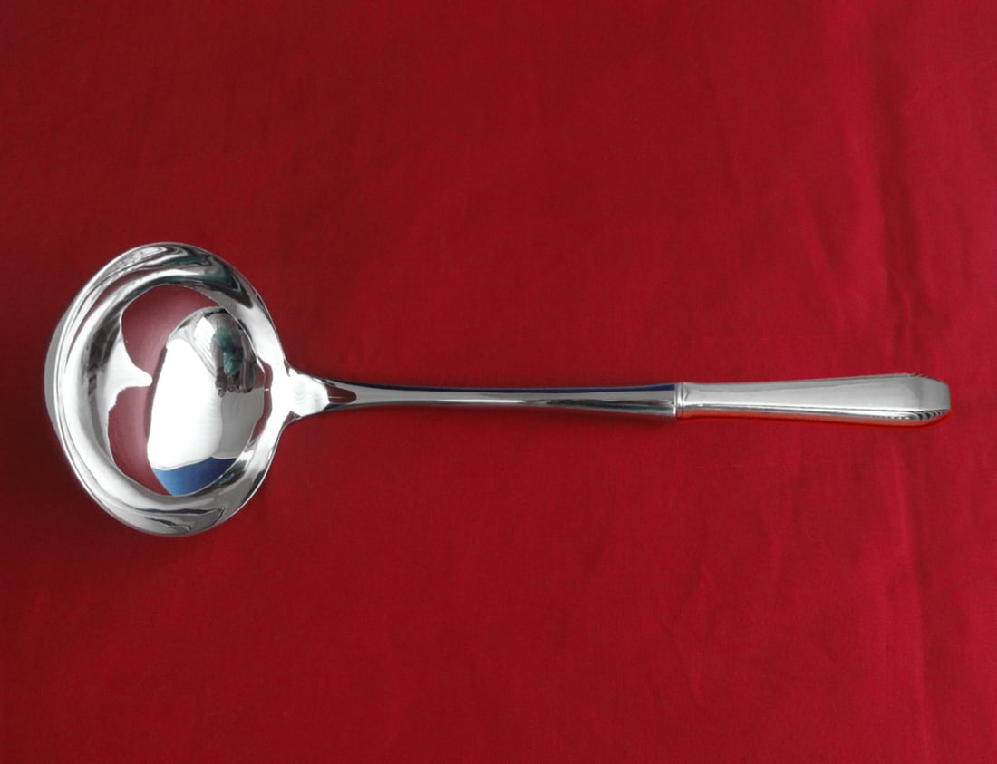 Towle Cascade Sterling Silver Soup Ladle 10 1/2 Custom Hollow Handle: Towle Cascade Sterling Silver Soup Ladle 10 1/2 Custom Hollow Handle This impressive soup ladle from the Cascade pattern by Towle is crafted from sterling silver with a custom-made hollow handle featu