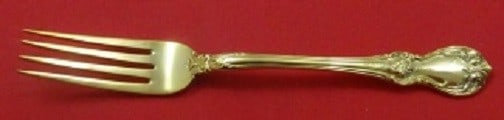 Towle Old Master Vermeil Sterling Silver Fork 7.25 Gold Finish: Towle Old Master Vermeil Sterling Silver Fork 7.25 Gold Finish This exquisite Old Master Vermeil fork by Towle is crafted from high-quality sterling silver and features a beautiful gold finish. Measur
