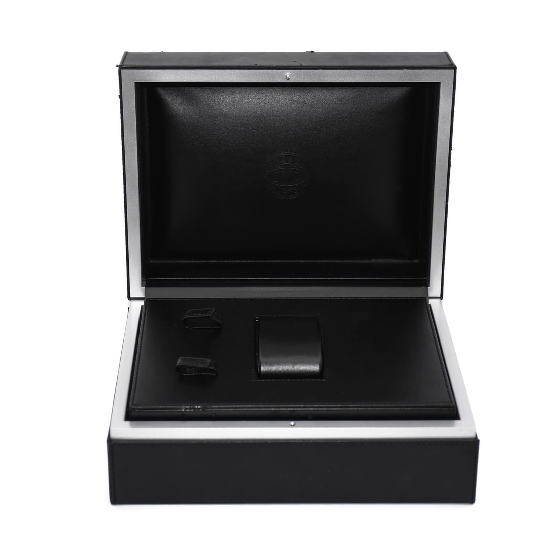 IWC Authentic Black Presentation Watch Box 12x9x7: IWC Authentic Black Presentation Watch Box 12x9x7 This IWC Large Black Watch Box is an elegant presentation box designed to hold a single watch. Crafted by IWC, it features a sleek black exterior that