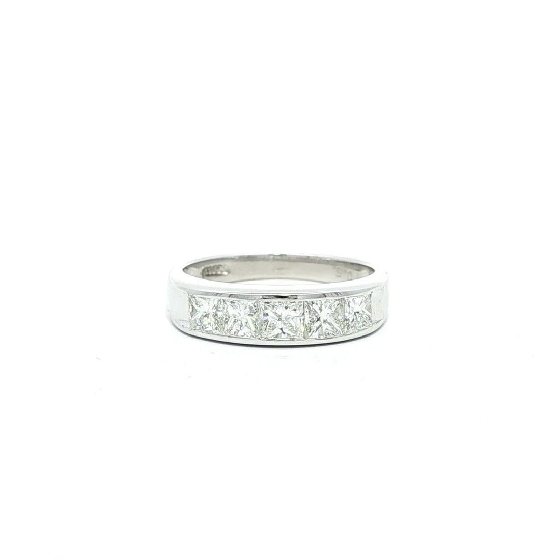 Platinum Princess Diamond 5 Stone Band Ring 1.05ctw VS2: Platinum Princess Diamond 5 Stone Band Ring 1.05ctw VS2 This exquisite band ring features a stunning channel set of five natural princess cut diamonds, totaling 1.05 carats. Crafted from solid platinu