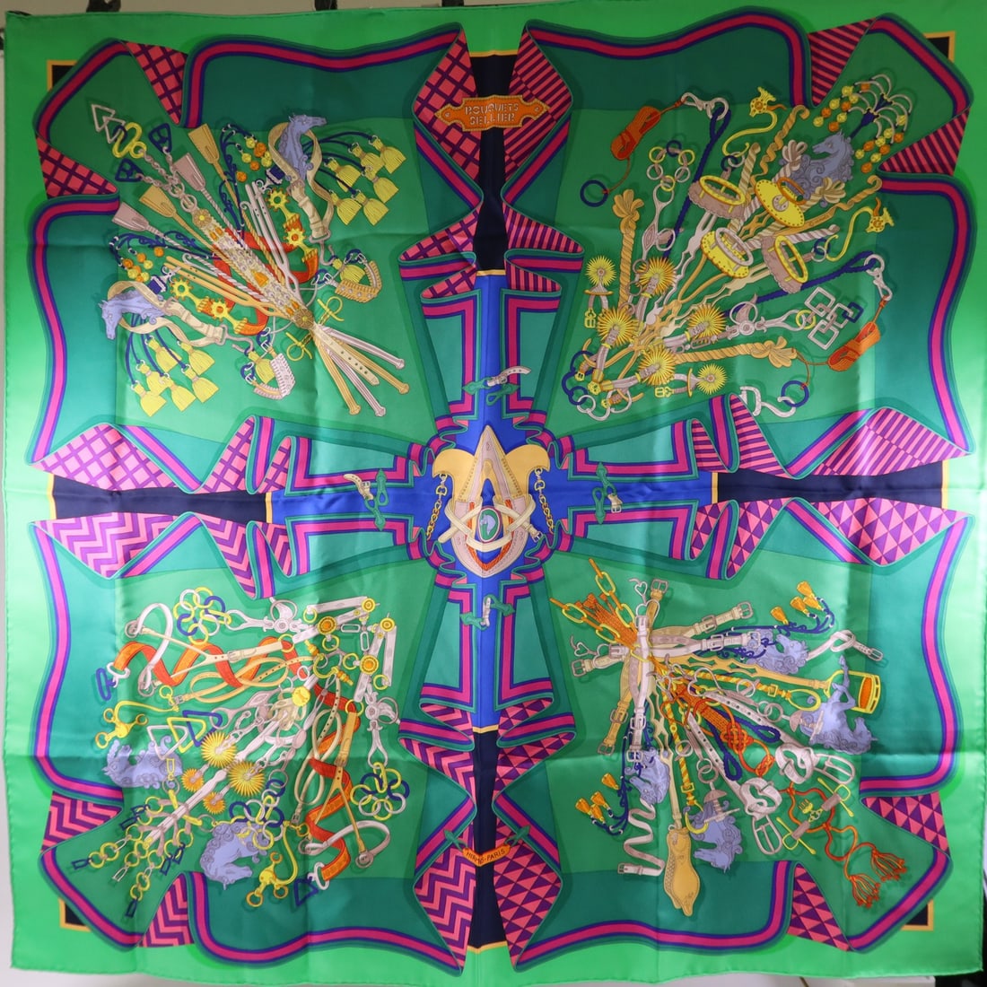 HERMES Multicolor Silk Scarf 90x90 France: HERMES Multicolor Silk Scarf 90x90 France This exquisite HERMES scarf features a vibrant multicolor design, crafted from high-quality silk for a luxurious feel. Measuring 90 cm x 90 cm, it is perfect