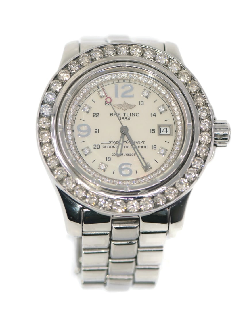 Breitling Superocean A17390 Diamond Bezel Stainless Steel Watch: Breitling Superocean A17390 Diamond Bezel Stainless Steel Watch Experience the elegance of the Breitling Superocean Diamond Stainless Steel Watch, model A17390. This pre-owned wristwatch features a lu