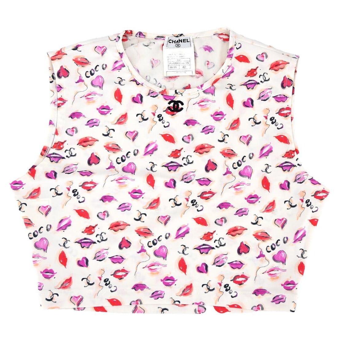 Chanel Vintage Ivory Sleeveless Top Casual T-Shirt 95P #42: Chanel Vintage Ivory Sleeveless Top Casual T-Shirt 95P #42 Elevate your casual wardrobe with this vintage Chanel Lipstick Cropped Sleeveless Top. This stylish piece features a round neckline and is de