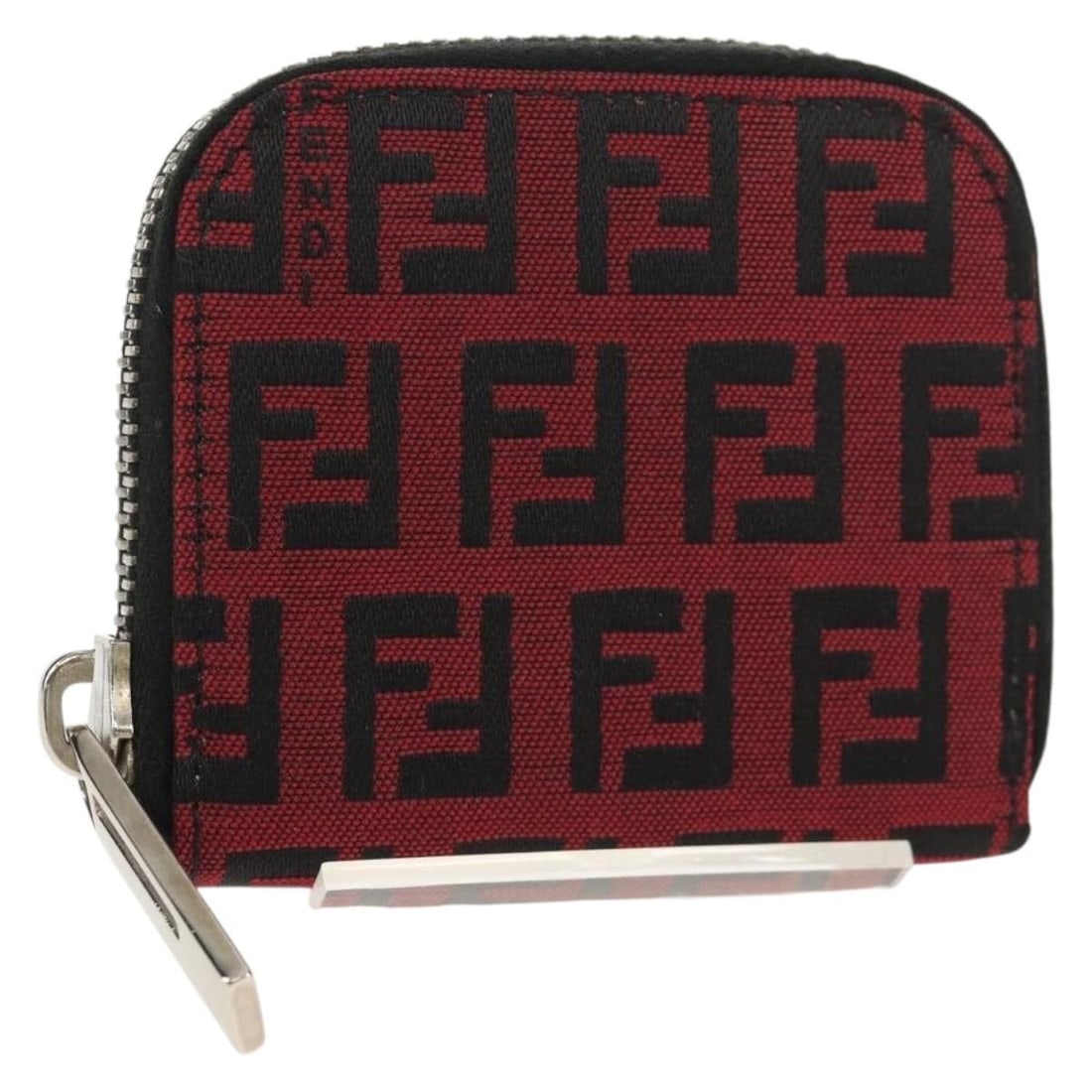 FENDI Zucchino Canvas Coin Purse Red Silver Authentic AM9652A: FENDI Zucchino Canvas Coin Purse Red Silver Authentic AM9652A This Fendi Zucchino Canvas Coin Purse showcases a vibrant red and silver color scheme, perfect for stylish storage of your coins and small