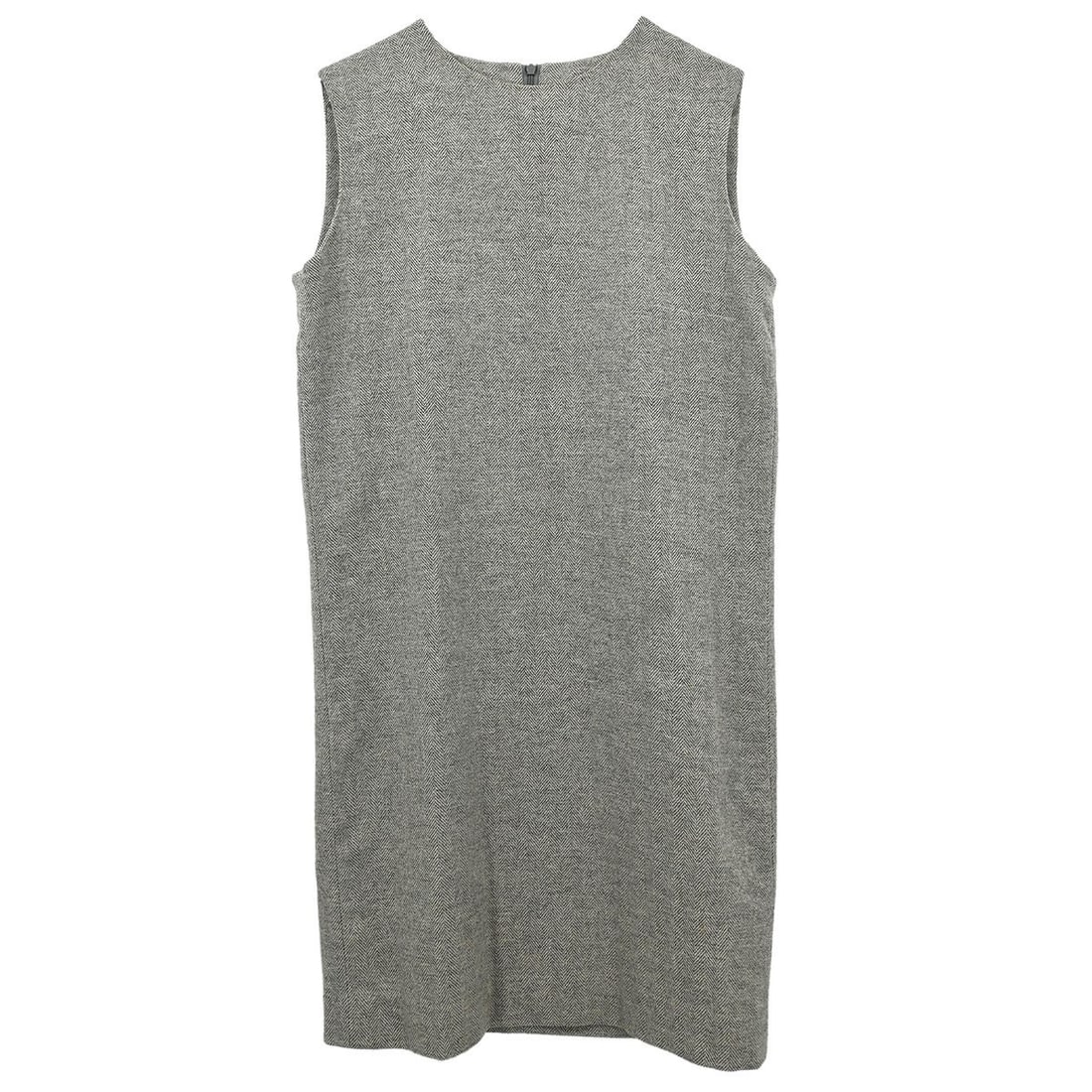 HERMES Gray Sleeveless Tank Dress Size 40 Wool Cashmere: HERMES Gray Sleeveless Tank Dress Size 40 Wool Cashmere Elevate your casual wardrobe with this elegant Hermes sleeveless dress in a sophisticated gray hue. Designed in a tank style, this dress feature