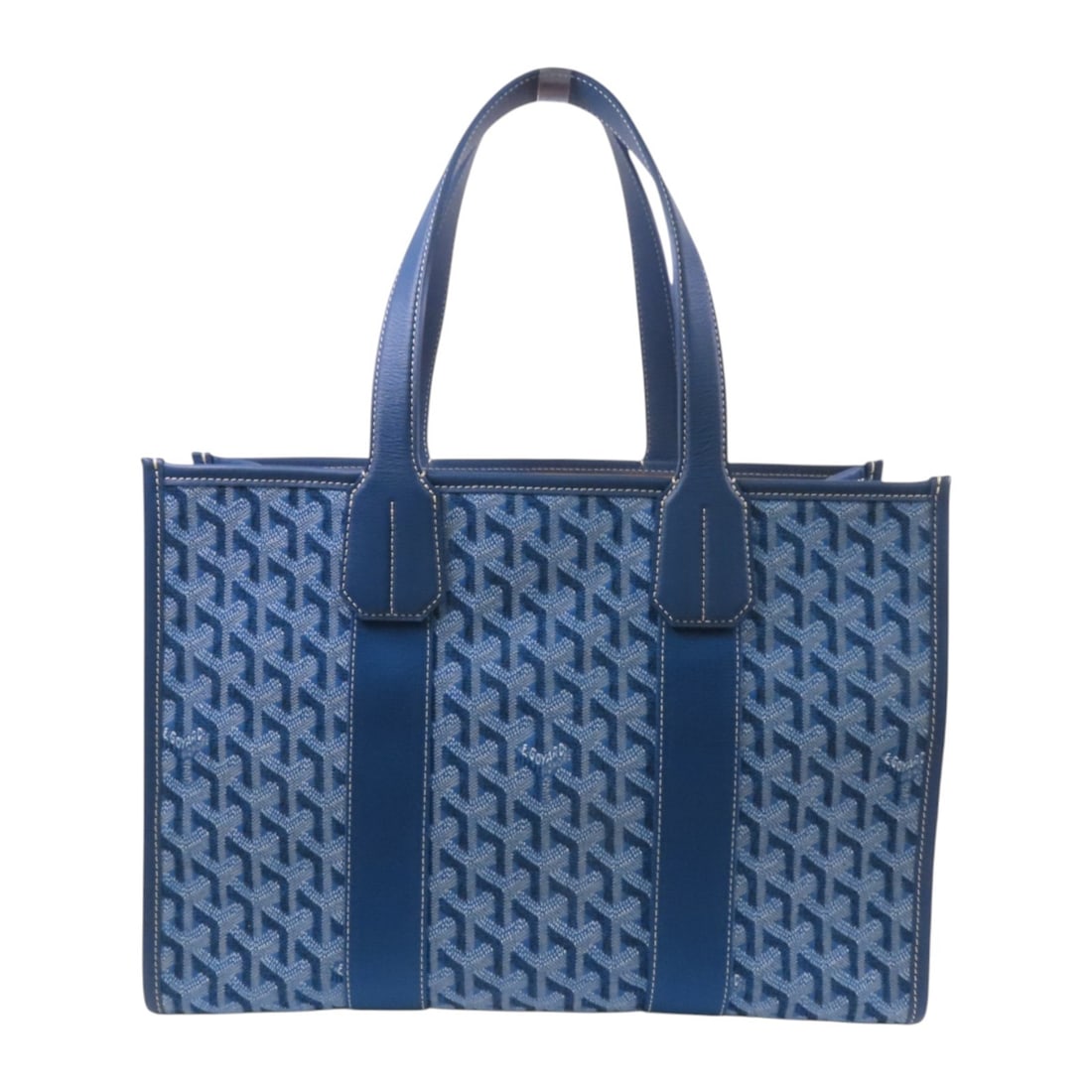 GOYARD Cabas Villette Jacquard PM Blue Calfskin Tote Bag: GOYARD Cabas Villette Jacquard PM Blue Calfskin Tote Bag Introducing the GOYARD Cabas Villette Jacquard PM Tote Bag, a luxurious and stylish accessory perfect for any occasion. Crafted from premium ca