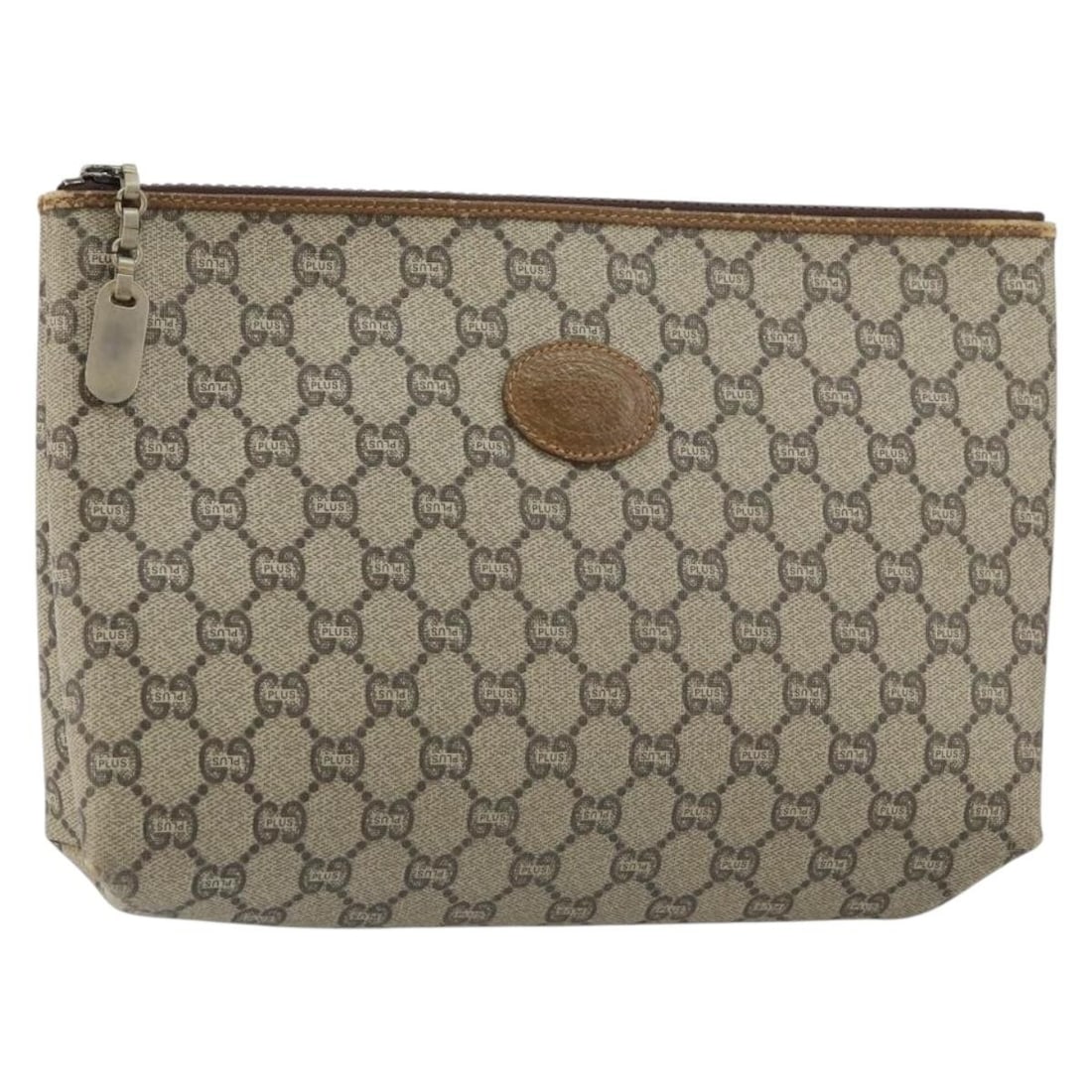 GUCCI GG Plus Supreme Beige PVC Clutch Bag Italy Auth 151524: GUCCI GG Plus Supreme Beige PVC Clutch Bag Italy Auth 151524 This authentic GUCCI GG Plus Supreme Clutch Bag showcases a stylish blend of PVC leather and GG canvas in a classic beige hue. Crafted in I
