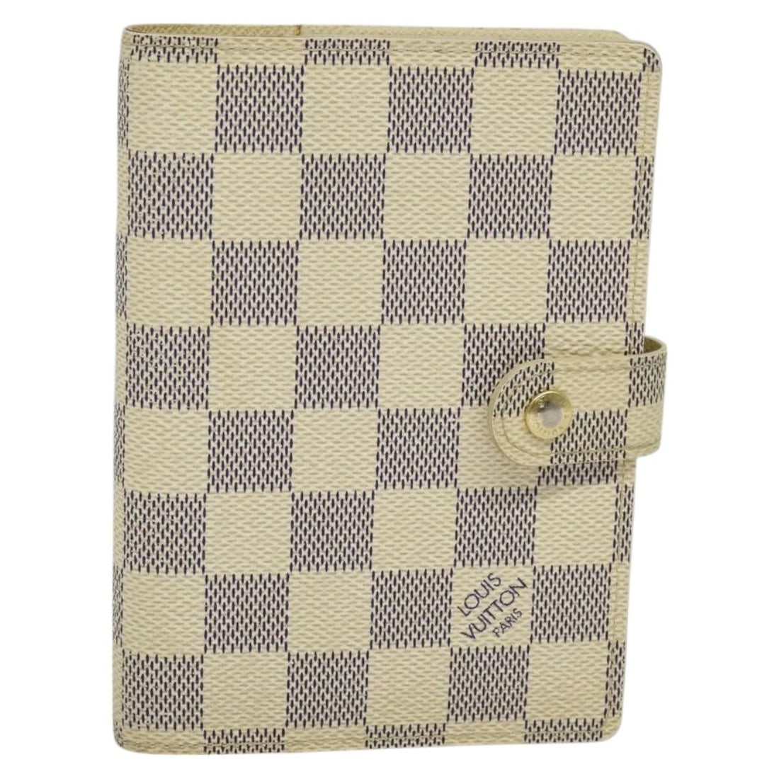 LOUIS VUITTON Damier Azur Day Planner Cover R20706 Spain Auth: LOUIS VUITTON Damier Azur Day Planner Cover R20706 Spain Auth This authentic LOUIS VUITTON Damier Azur Agenda PM Day Planner Cover is crafted from durable Damier Azur canvas, featuring a chic and styl