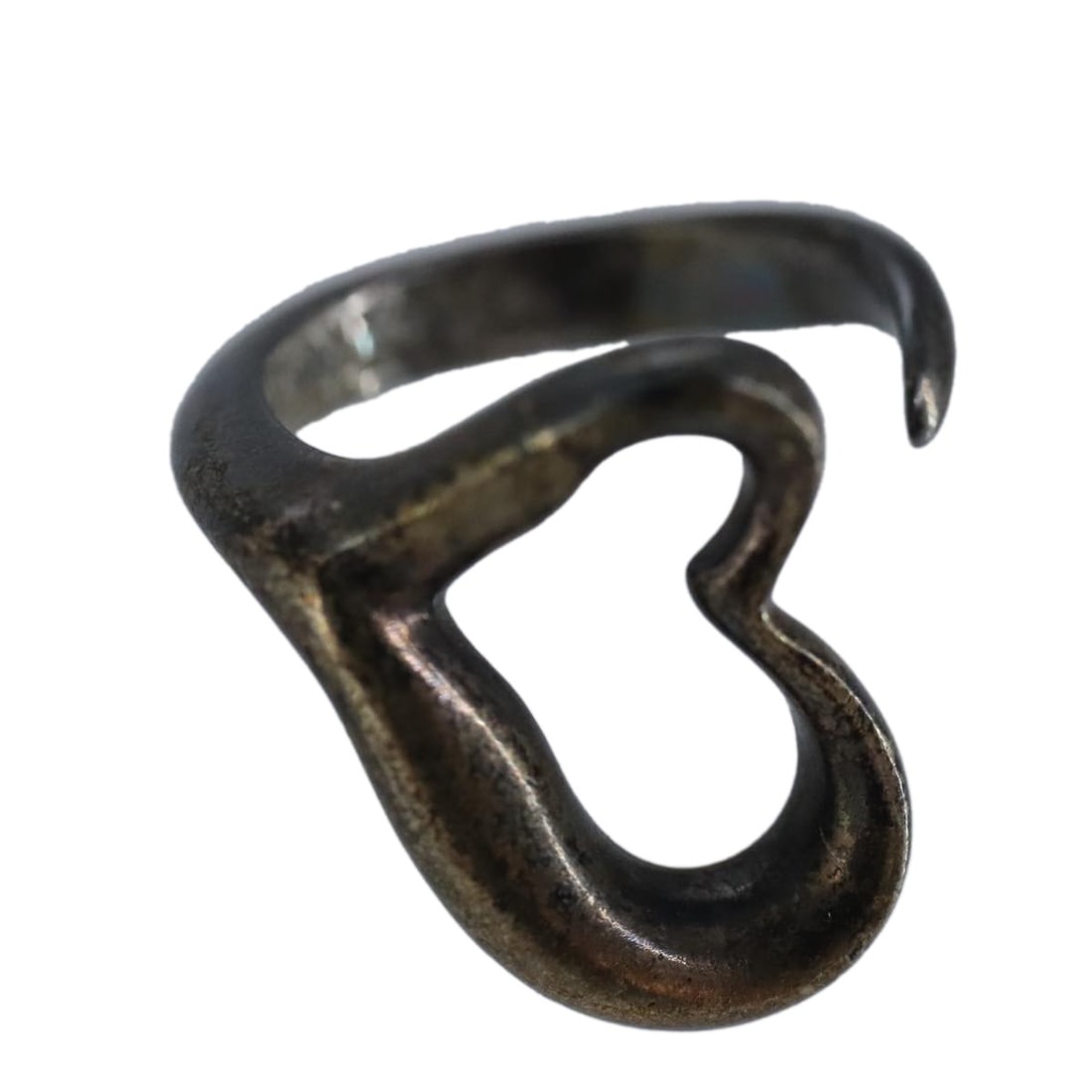 Tiffany & Co. Open Heart Ring in Ag925 Silver Authentic: Tiffany & Co. Open Heart Ring in Ag925 Silver Authentic This elegant Tiffany & Co. Open Heart Ring is crafted from high-quality Ag925 silver, showcasing a timeless design that embodies love and sophis