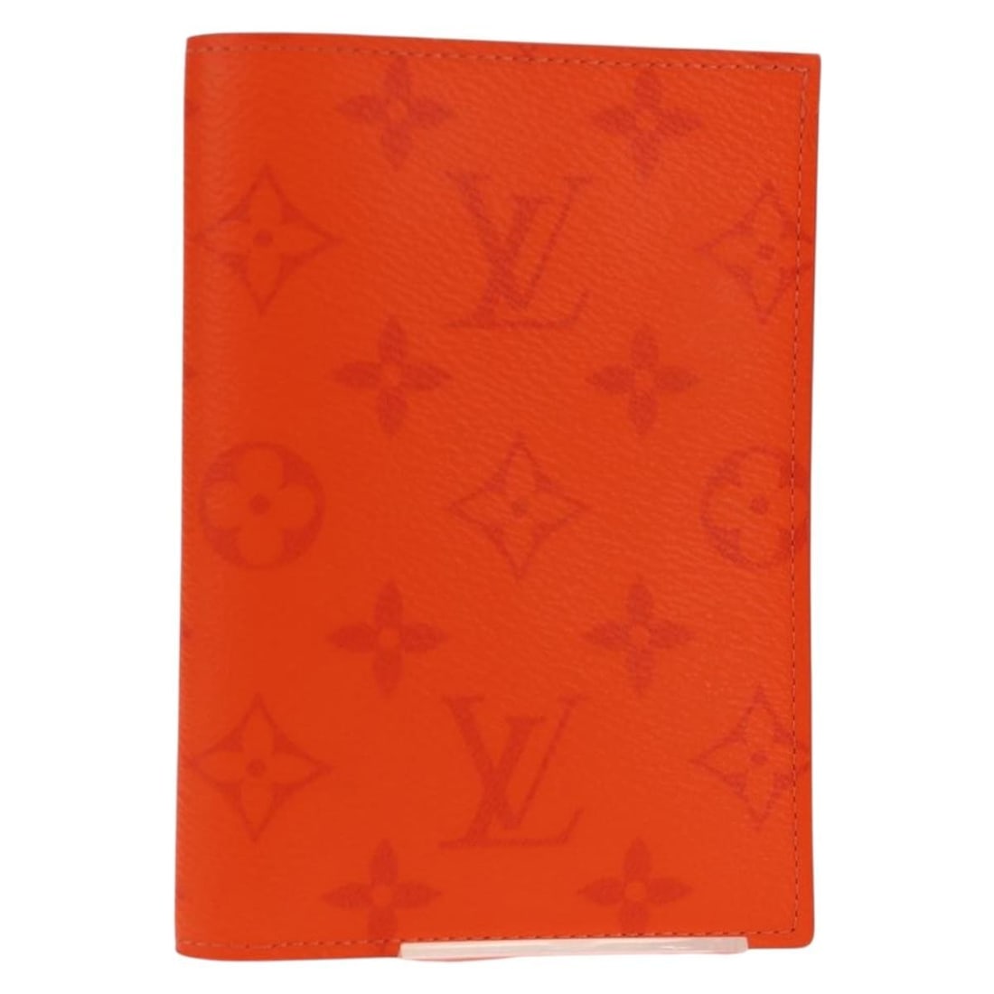 LOUIS VUITTON Tiger Lama Monogram Passport Case R97917 Orange: LOUIS VUITTON Tiger Lama Monogram Passport Case R97917 Orange Experience the elegance of Louis Vuitton with this Tiger Lama Monogram Couverture Passport Case. Crafted in France from durable Monogram C