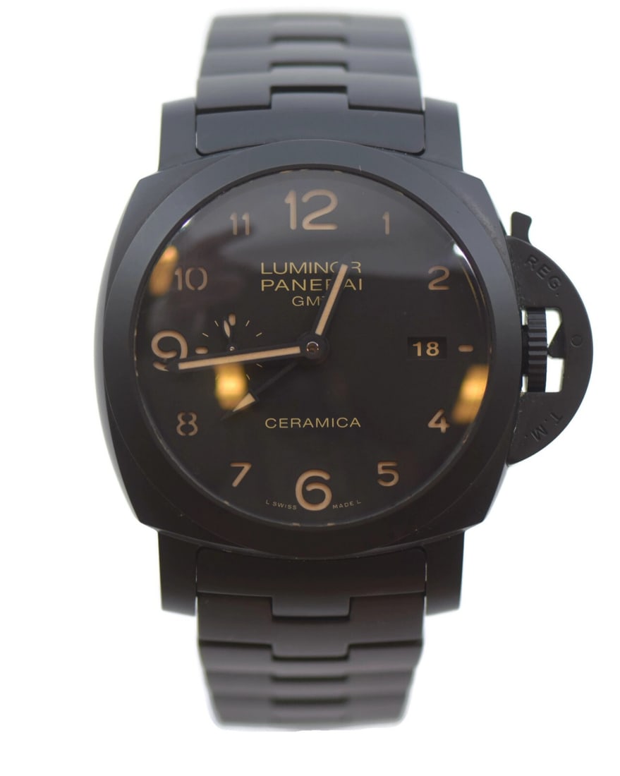 Panerai Luminor GMT Tuttonero Black Ceramic Watch PAM438 with Box and Papers: Panerai Luminor GMT Tuttonero Black Ceramic Watch PAM438 with Box and Papers Experience the elegance of the Panerai Luminor GMT Tuttonero, a stunning wristwatch crafted from black ceramic. This timepi