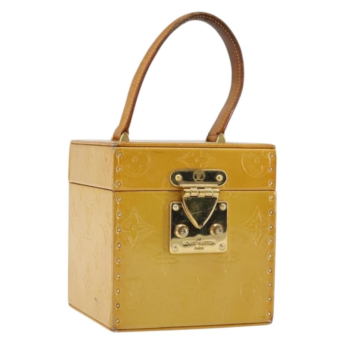 LOUIS VUITTON Monogram Vernis Bleecker Cosmetic Pouch Beige M91002 Auth: LOUIS VUITTON Monogram Vernis Bleecker Cosmetic Pouch Beige M91002 Auth Discover the elegance of the LOUIS VUITTON Monogram Vernis Bleecker Cosmetic Pouch in a sophisticated beige hue. Crafted in Fran