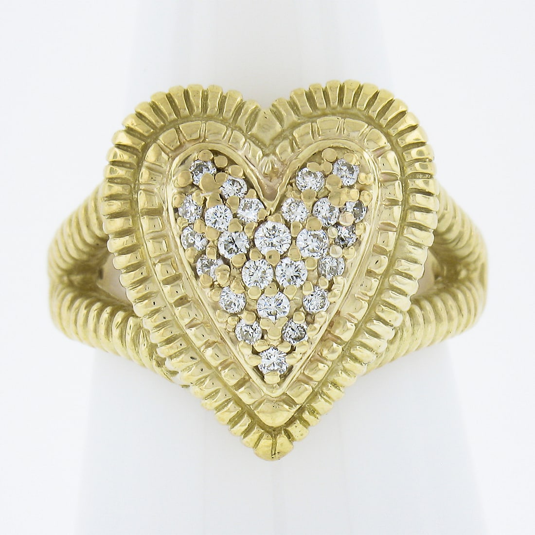 Judith Ripka 14k Gold Heart Ring with 25 Pave Diamonds (1 of 9)