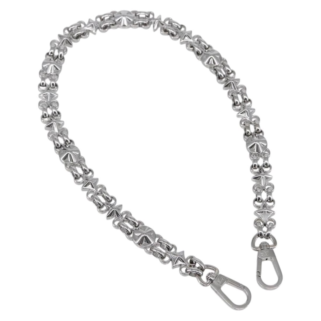 LOUIS VUITTON Silver Metal Chain Shoulder Strap 23.6 Inch Auth: LOUIS VUITTON Silver Metal Chain Shoulder Strap 23.6 Inch Auth This authentic LOUIS VUITTON shoulder strap is crafted from high-quality metal in a sleek silver color. Designed for versatility and styl