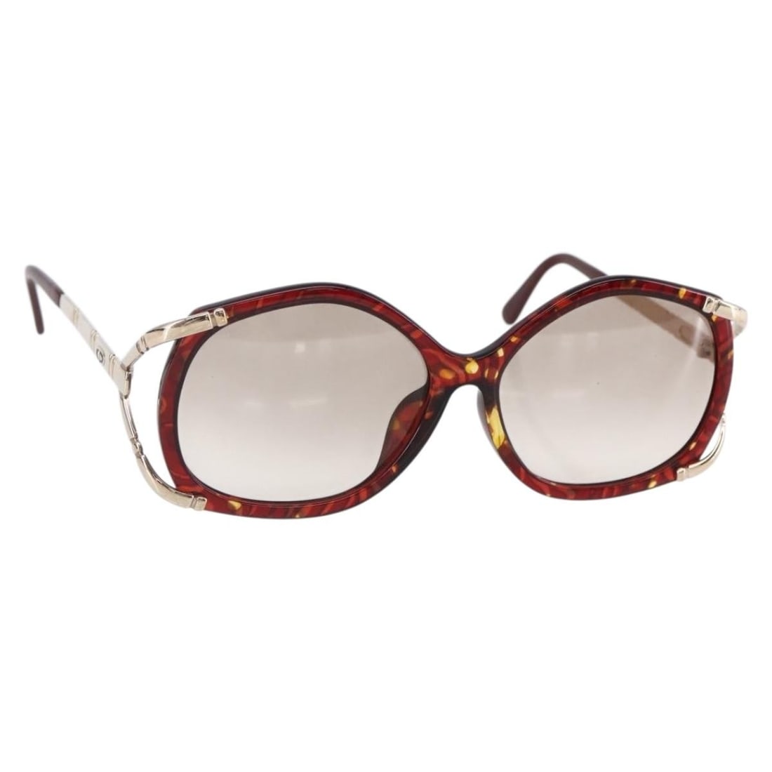 Christian Dior Brown Sunglasses Plastic Style Auth BS30299: Christian Dior Brown Sunglasses Plastic Style Auth BS30299 Discover a pair of stylish Christian Dior sunglasses that capture elegance and sophistication. These sunglasses feature a durable plastic con
