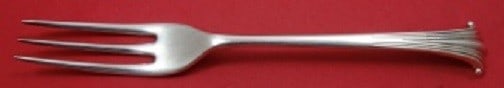 Marshall Field Onslow Sterling Silver Dinner Fork 3-Tine 7 7/8in: Marshall Field Onslow Sterling Silver Dinner Fork 3-Tine 7 7/8in This exquisite dinner fork from the Onslow pattern by Marshall Field & Co. features three tines and measures 7 7/8 inches in length. Ma