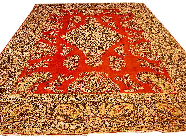 Elegant 8.10 x 13 Vintage Persian Sarouk Rug Handmade in Iran: Elegant 8.10 x 13 Vintage Persian Sarouk Rug Handmade in Iran Free continental US Shipping Enhance your space with the timeless charm of this 8.10 x 13 Vintage Persian Sarouk Rug. Renowned for its ele