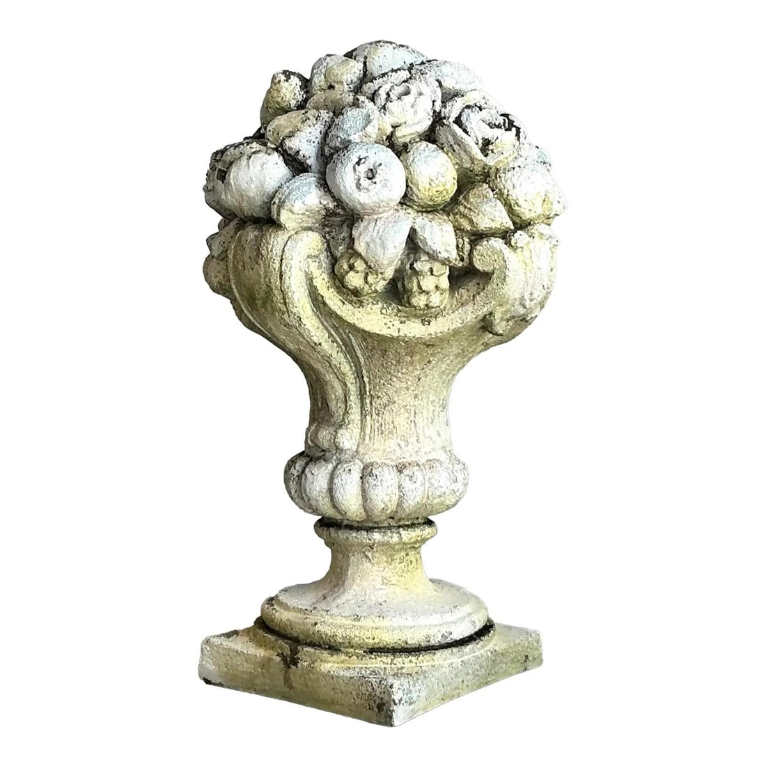 Vintage Regency Patinated Resin Garden Ornament 27" Tall: Vintage Regency Patinated Resin Garden Ornament 27" Tall This Vintage Regency Patinated Resin Garden Ornament embodies timeless classical elegance, featuring a beautifully rendered classical urn base