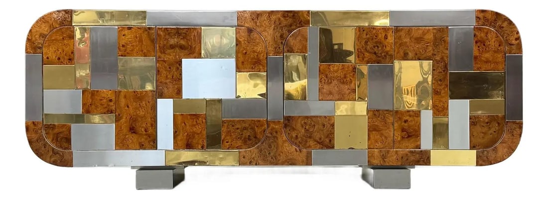1970s Paul Evans City Scape Credenza Mid-Century Modern Burlwood Brass Chrome: 1970s Paul Evans City Scape Credenza Mid-Century Modern Burlwood Brass Chrome This stunning Paul Evans credenza for Directional is a true mid-century modern masterpiece. It features a captivating patc