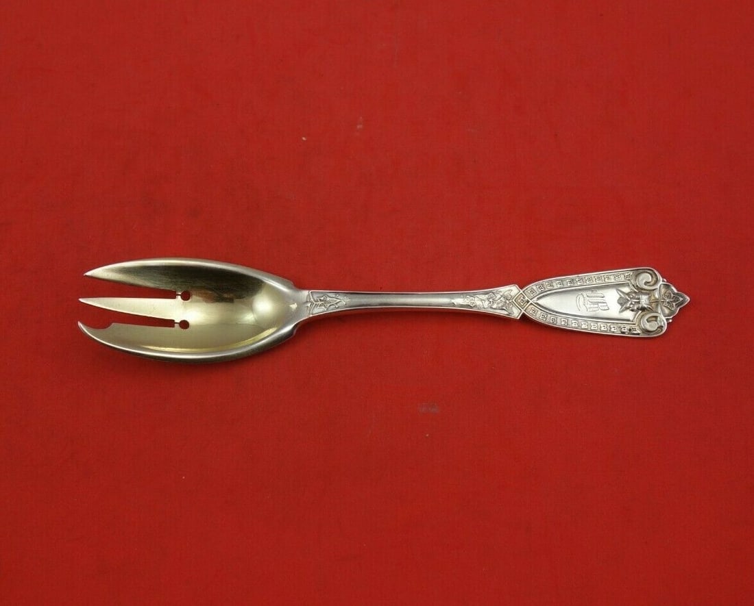 Whiting-Hebbard Ivy Sterling Silver 6" Pastry Fork 3-Tine 2-Hole (1 of 3)