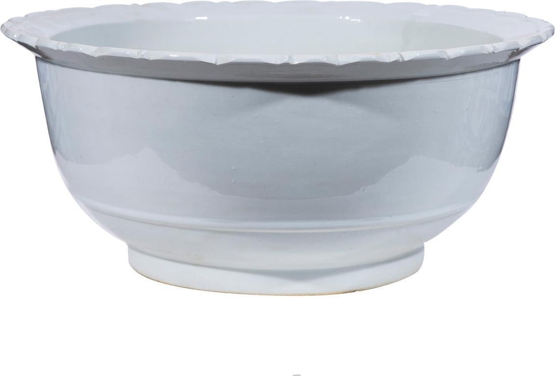 Busan Handcrafted White Scallop Ceramic Bowl 8x16 Inches (1 of 3)