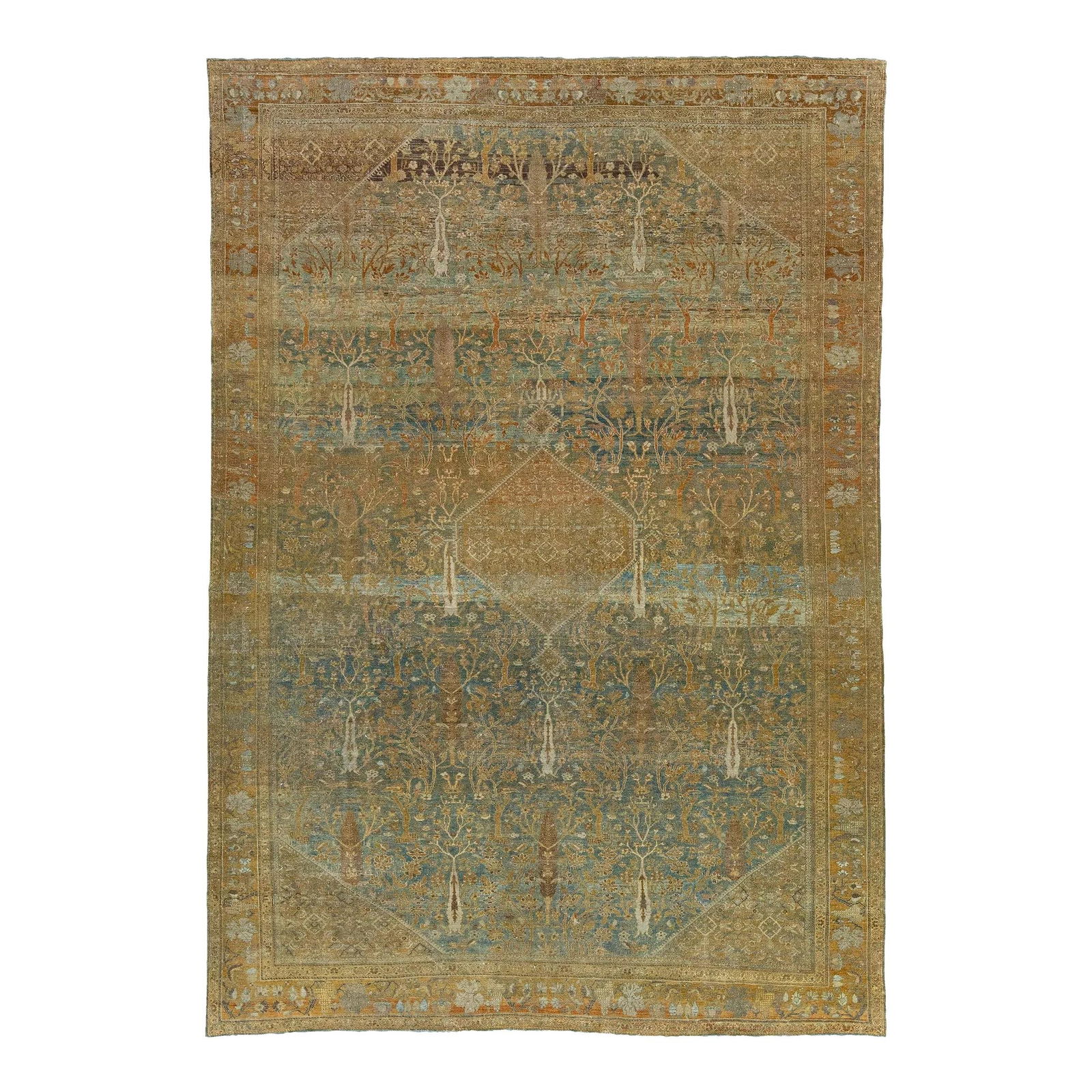 Antique Farahan Handmade Persian Wool Rug 7'11 x 11'4 Blue Medallion: Antique Farahan Handmade Persian Wool Rug 7'11 x 11'4 Blue Medallion This exquisite Antique Sarouk hand-knotted wool rug features a stunning blue field adorned with a classic floral motif in beige, ru