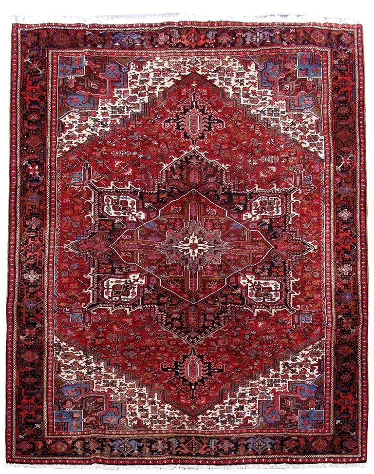 Authentic Handmade Persian Heriz Rug 9'5 x 12'2 Artisan Crafted: Authentic Handmade Persian Heriz Rug 9'5 x 12'2 Artisan Crafted Free continental US Shipping Enhance your space with this exquisite 9' x 12' authentic handmade Persian Heriz rug. Crafted by skilled Pe