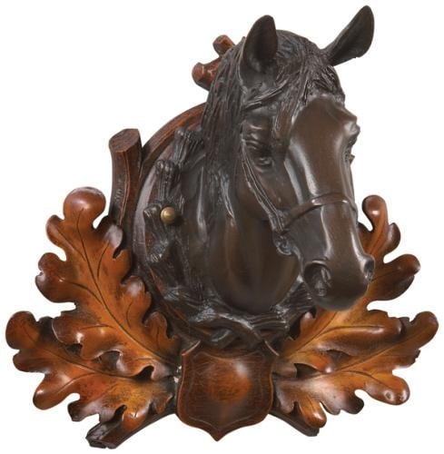 Hand-Cast Equestrian Chestnut Horse Head Wall Trophy: Hand-Cast Equestrian Chestnut Horse Head Wall Trophy This hand-cast wall trophy features a beautifully detailed chestnut horse head, perfect for equestrian enthusiasts and lodge-style decor. Made from