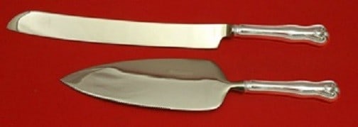 Frank Smith Newport Shell Sterling Silver Wedding Cake Knife Set 2pc: Frank Smith Newport Shell Sterling Silver Wedding Cake Knife Set 2pc This exquisite 2-piece wedding cake knife set features the Newport Shell pattern by Frank Smith, crafted from high-quality sterling