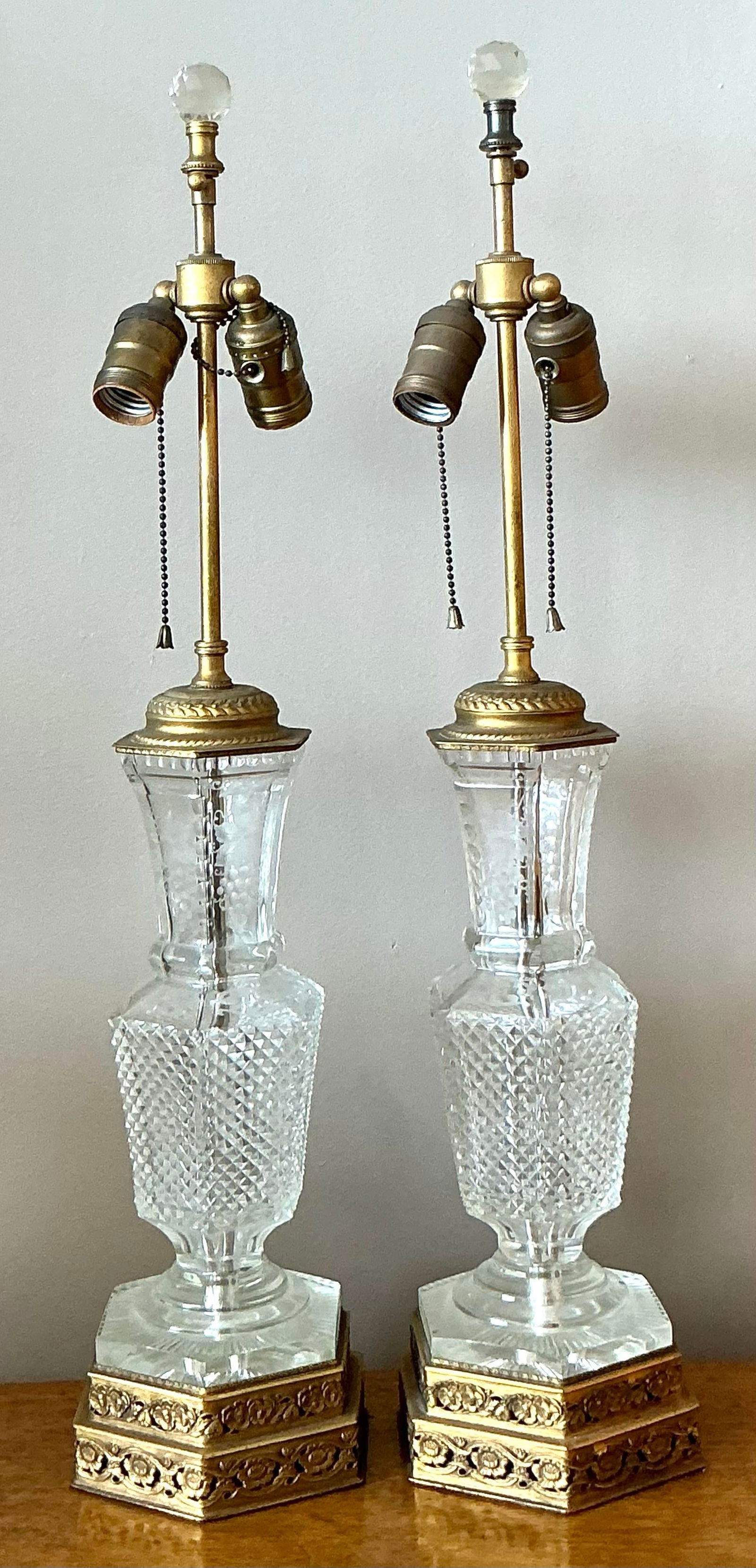 Elegant Vintage Pair of Regency Cut Crystal Lamps 27 Inches - 8