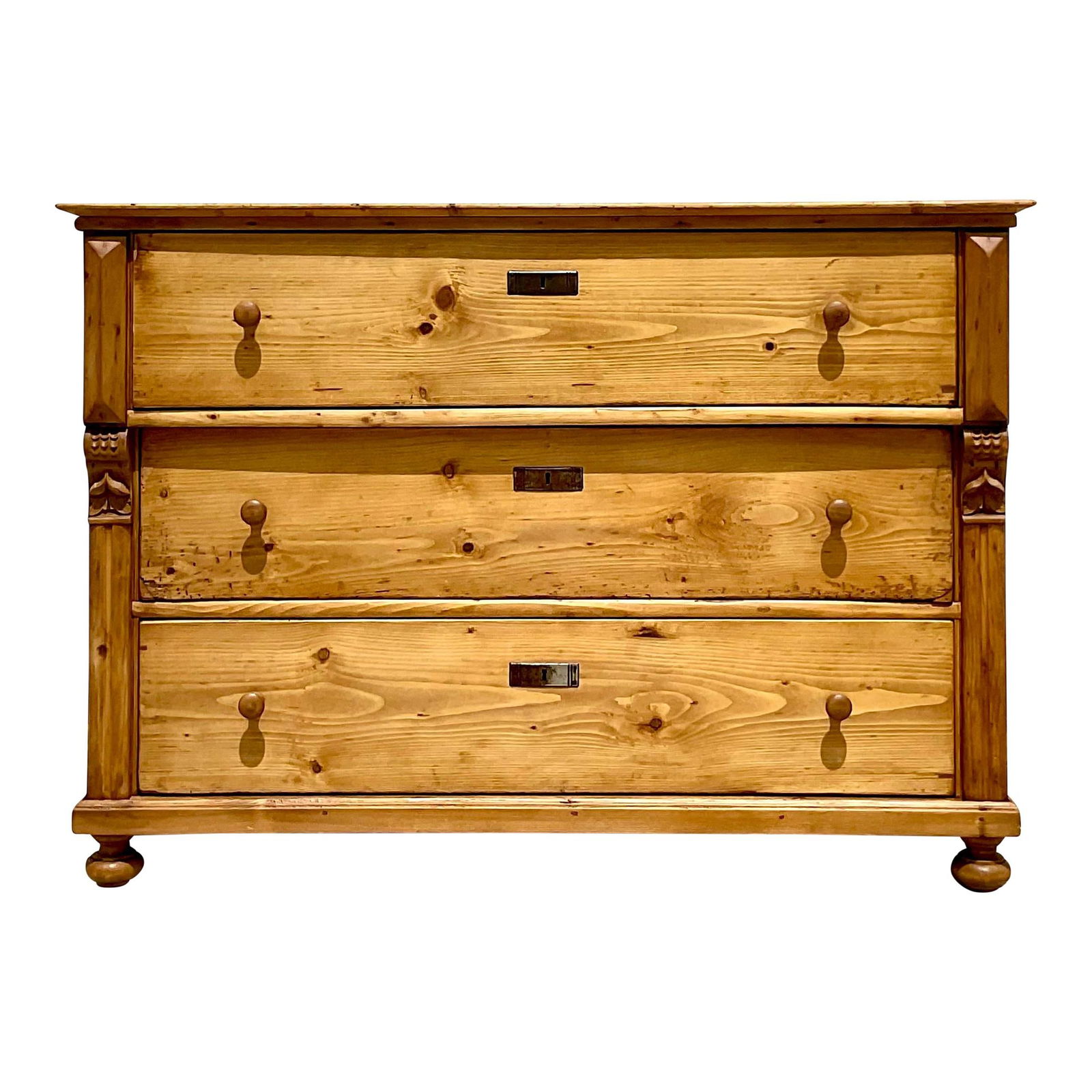 Vintage Rustic Knotty Pine Chest of Drawers Foyer Console: Vintage Rustic Knotty Pine Chest of Drawers Foyer Console This vintage Rustic Knotty Pine Chest of Drawers showcases a stunning and impressive design with a simple shape and beautifully carved columns