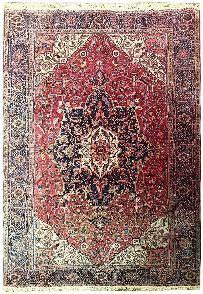 Vintage 10 x 13.5 Persian Heriz Sherabian Wool Area Rug Handmade Iran: Vintage 10 x 13.5 Persian Heriz Sherabian Wool Area Rug Handmade Iran Free continental US Shipping Experience the timeless elegance of this 10' x 13.5' Persian Heriz Sherabian Rug, a stunning