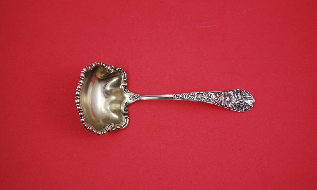 Hamilton & Diesinger Fancy Sterling Silver Gravy Ladle 7.5 inches: Hamilton & Diesinger Fancy Sterling Silver Gravy Ladle 7.5 inches This exquisite gravy ladle is crafted from high-quality sterling silver and measures 7 1/2 inches in length. Made by Hamilton & Diesin