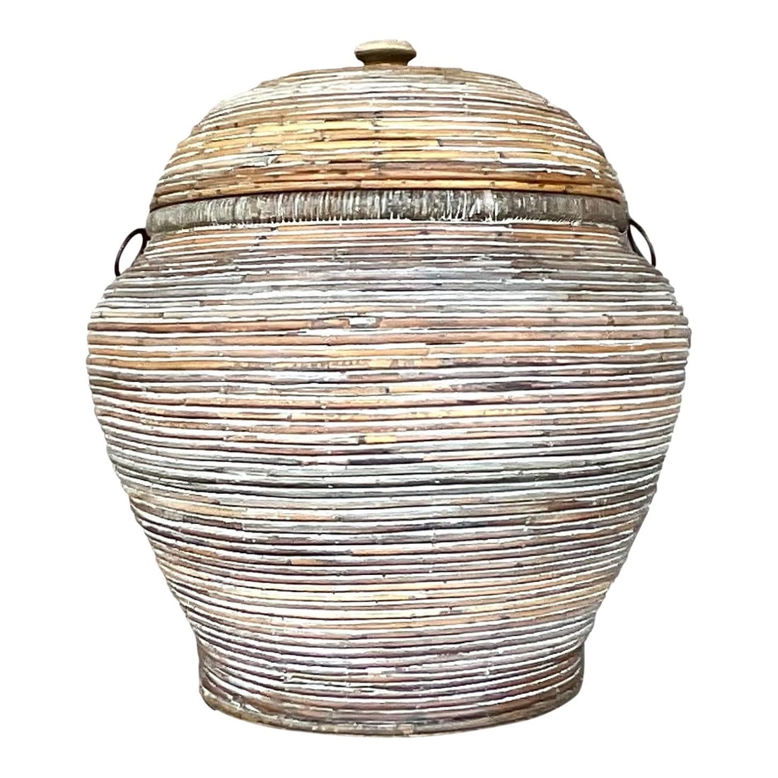 Vintage Coastal Washed Pencil Reed Lidded Basket Almond 20.5x20.5x23: Vintage Coastal Washed Pencil Reed Lidded Basket Almond 20.5x20.5x23 Embrace coastal charm with the Vintage Coastal Washed Pencil Reed Lidded Basket. This handcrafted piece showcases American craftsma