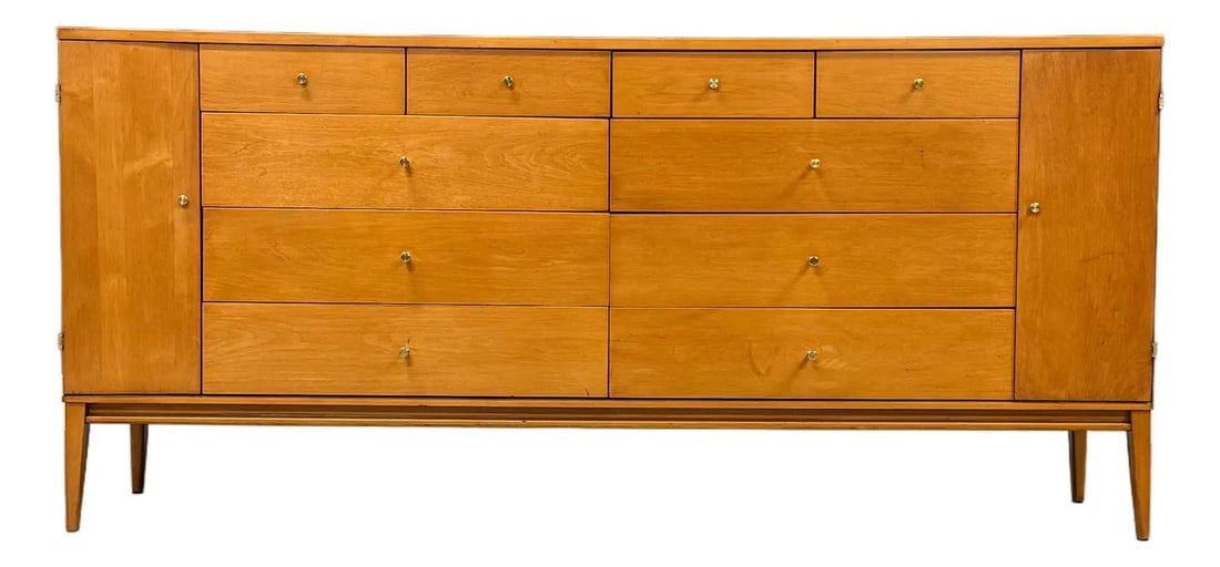 Mid Century Modern Paul McCobb 72" Maple Dresser: Mid Century Modern Paul McCobb 72" Maple Dresser This stunning mid-century modern dresser, designed by Paul McCobb for Winchendon's Planner Group Collection, showcases a timeless aesthetic with its so