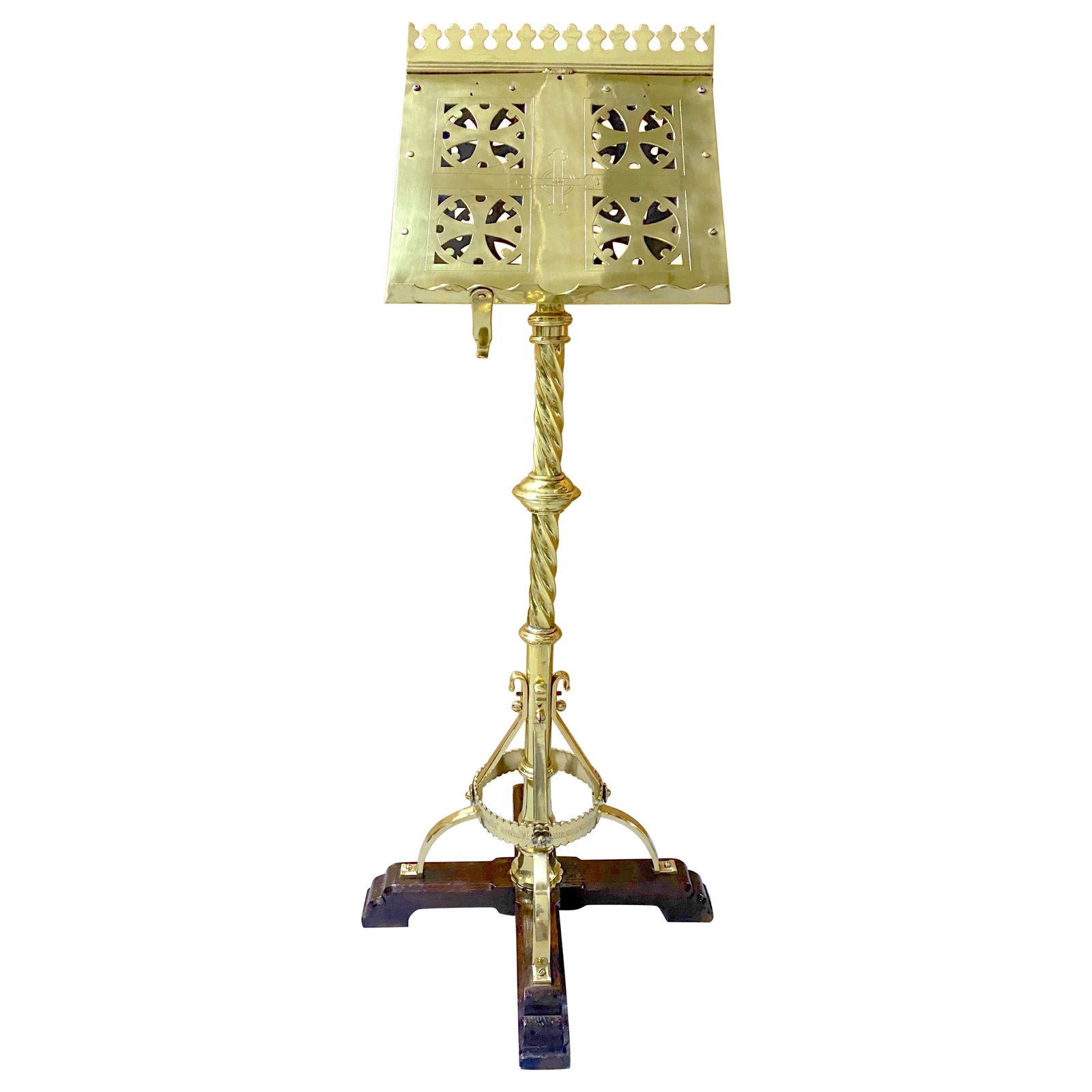 19th Century American Brass Revolving Dual-Sided Lectern Music Stand Gothic Revival 1871: 19th Century American Brass Revolving Dual-Sided Lectern Music Stand Gothic Revival 1871 This stunning 19th Century American Brass Ecclesiastical Revolving Dual-Sided Lectern/Music Stand, crafted in 1