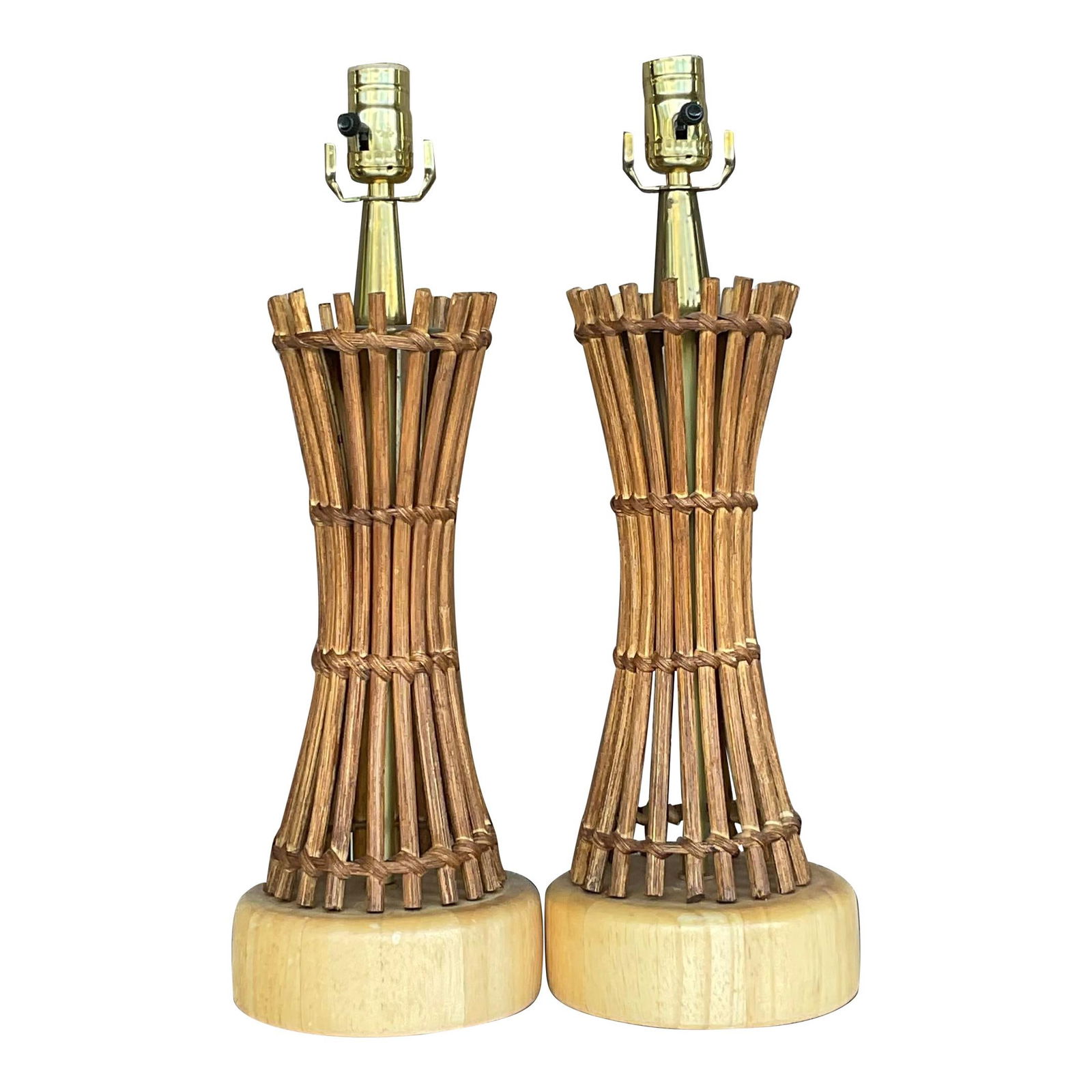 Pair of Vintage Coastal Pencil Reed Table Lamps in Coffee (1 of 5)