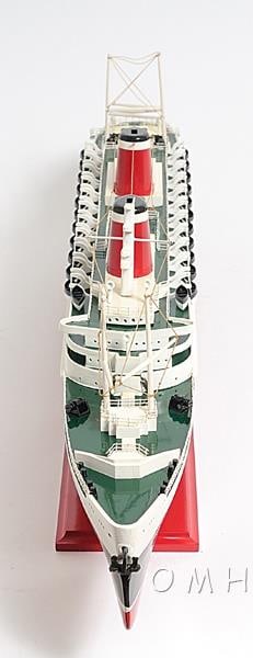 Handcrafted Ocean Liner Model SS United States in Cedar Wood (1 of 12)