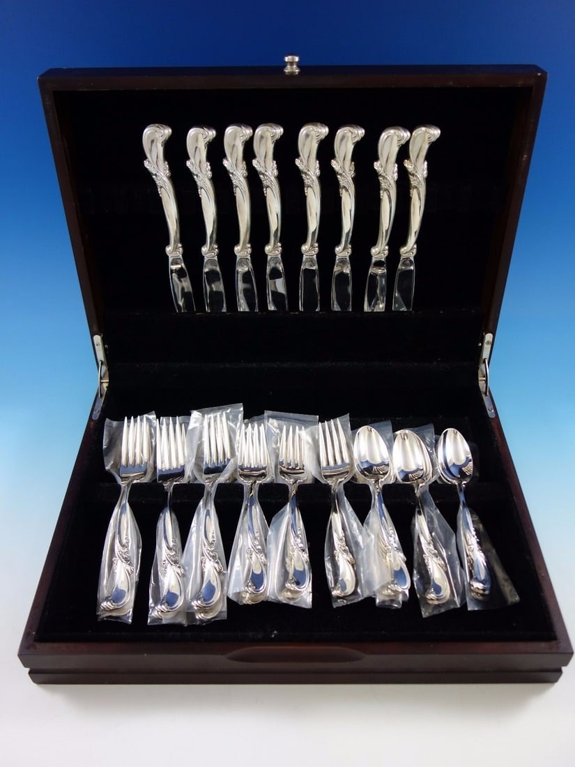 Wallace Waltz of Spring Sterling Silver Flatware Set 32 Pieces for 8 with Storage Chest (1 of 5)