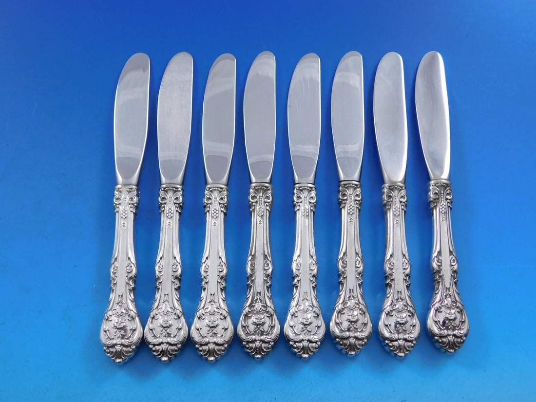 Gorham King Edward Sterling Silver Butter Spreader Set 8 pc 6 1/4": Gorham King Edward Sterling Silver Butter Spreader Set 8 pc 6 1/4" This exquisite set features eight butter spreaders from the King Edward pattern by Gorham. Each piece is crafted with a sterling silv