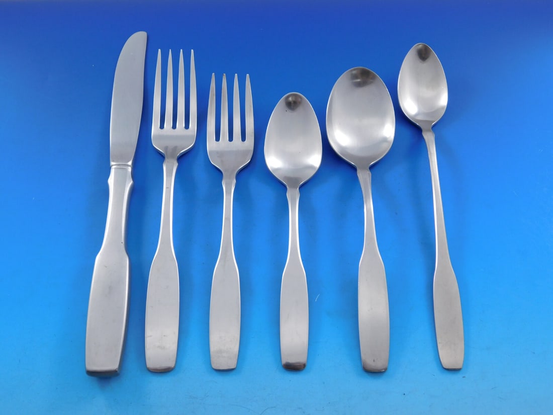 Oneida Paul Revere Stainless Steel Flatware Set 60 Pieces with Caddy (1 of 8)