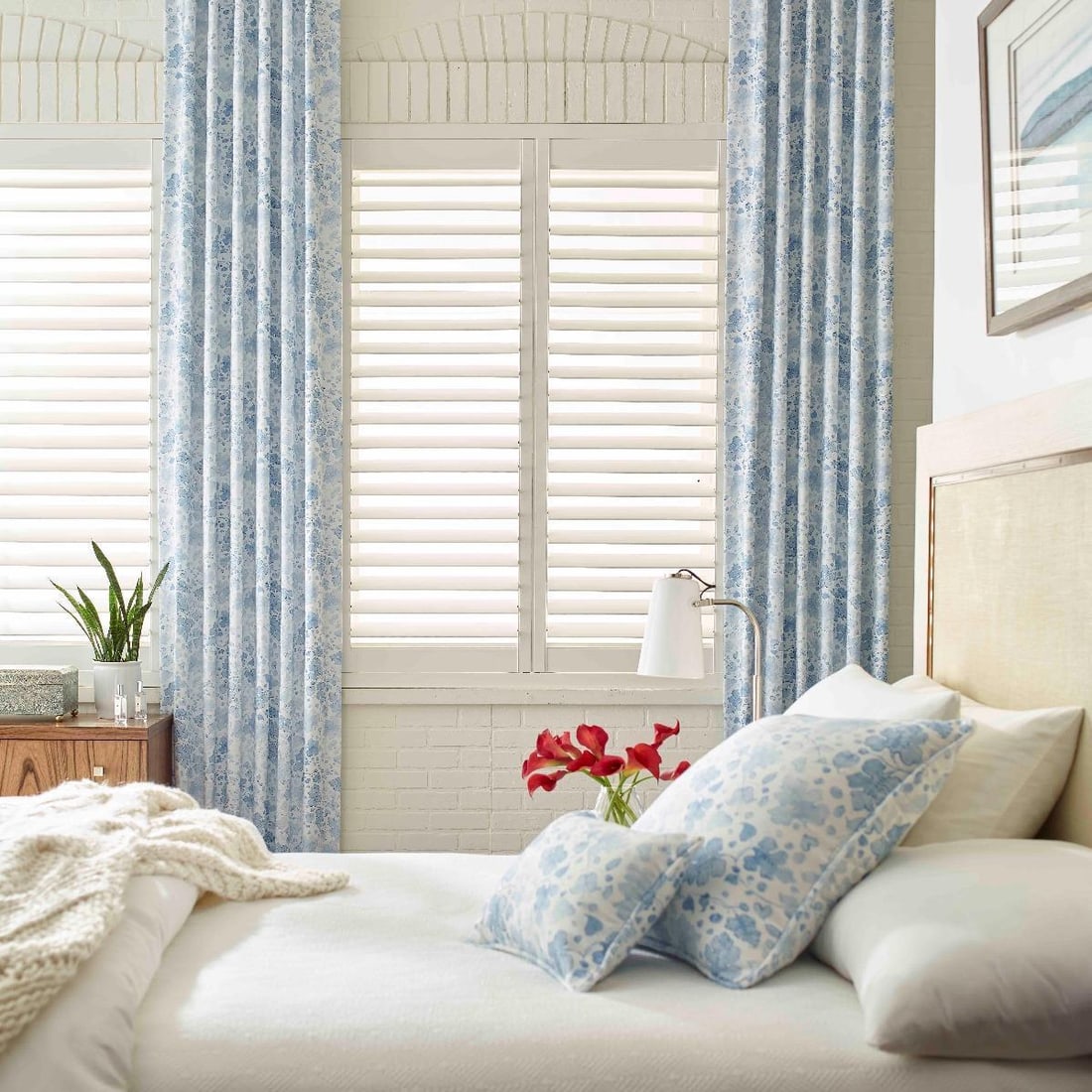 Woodbridge Eliana King Bed with Luna Wood Finish (1 of 1)