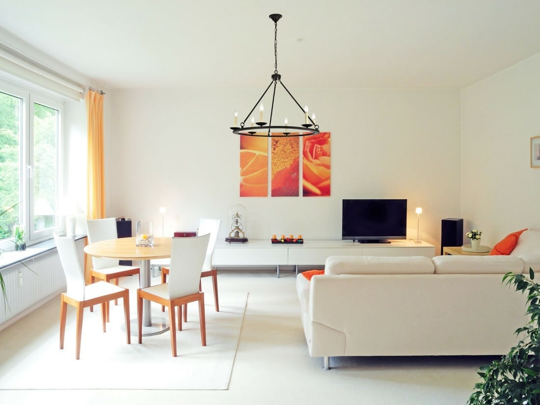 Living District Maine 6 Light Black Chandelier 32 Inch Farmhouse Design: Living District Maine 6 Light Black Chandelier 32 Inch Farmhouse Design Enhance your dining room or living space with this stunning 6-light chandelier in a classic black finish. Designed in the farmho