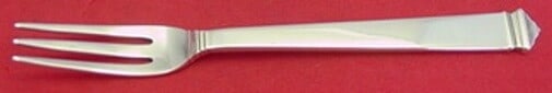 Tiffany & Co Hampton Vintage Sterling Silver Strawberry Fork 5 Inch: Tiffany & Co Hampton Vintage Sterling Silver Strawberry Fork 5 Inch This exquisite vintage strawberry fork is crafted by Tiffany & Co. in the elegant Hampton pattern. Measuring 5 inches, it showcases